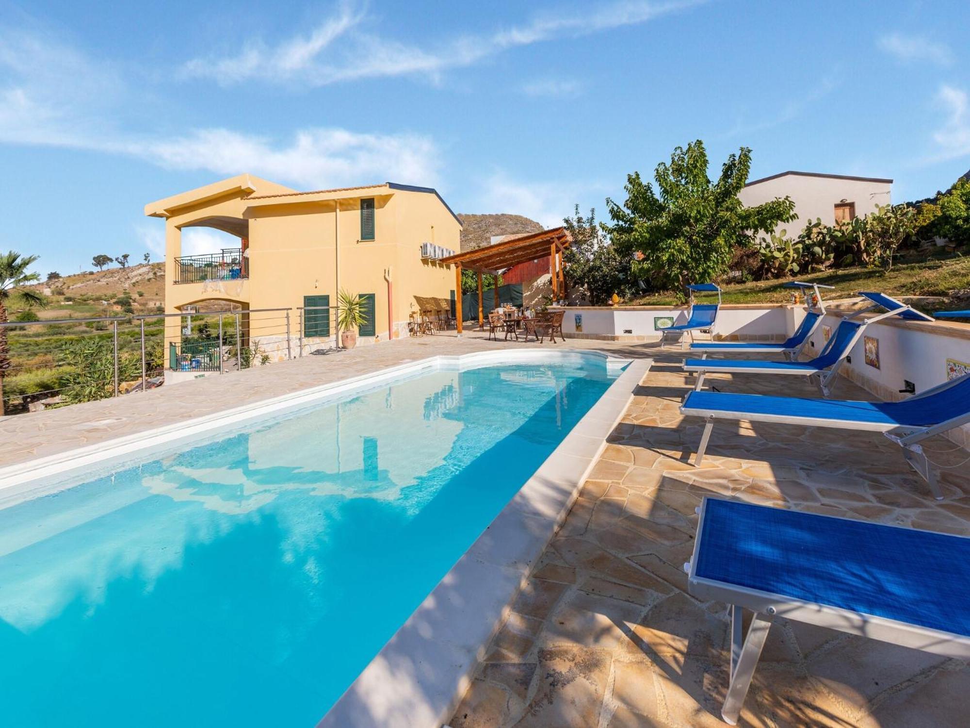 Ravishing Villa In Realmonte With Private Swimming Pool Exterior foto